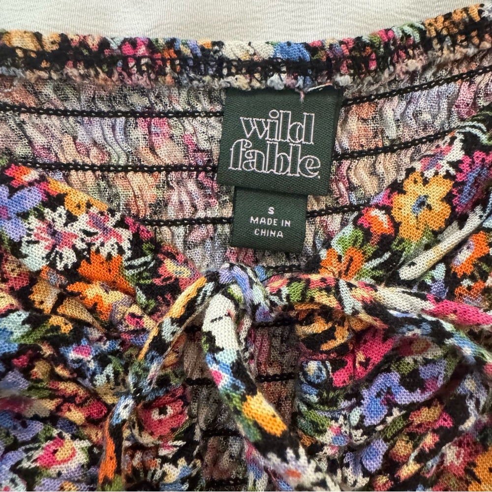 wild fable Balloon Sleeve Crop Top, Smocked Back, Floral Print, Size Small - Picture 4 of 8